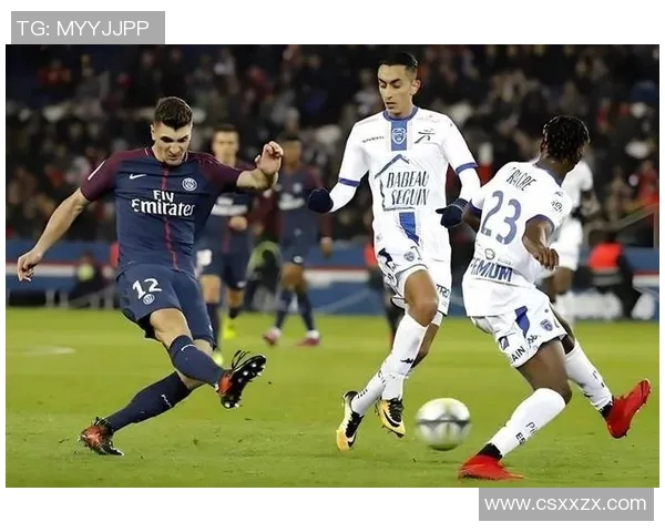 雷恩与马赛的激烈对决揭示法甲赛季的争冠悬念与球队实力较量 雷恩与马赛的激烈对决揭示法甲赛季的争冠悬念与球队实力较量