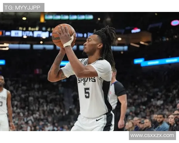 2021年马刺与独行侠激战回顾:一场精彩的西部对决与球星表现分析 2021年马刺与独行侠激战回顾:一场精彩的西部对决与球星表现分析