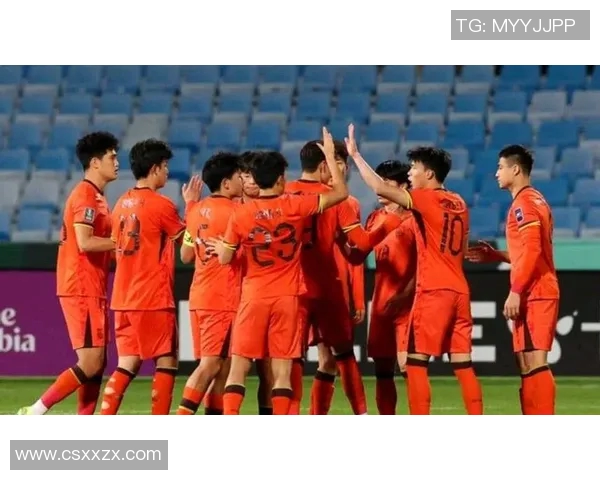 中国男足迎战马其顿足球队力争在国际赛场上取得佳绩