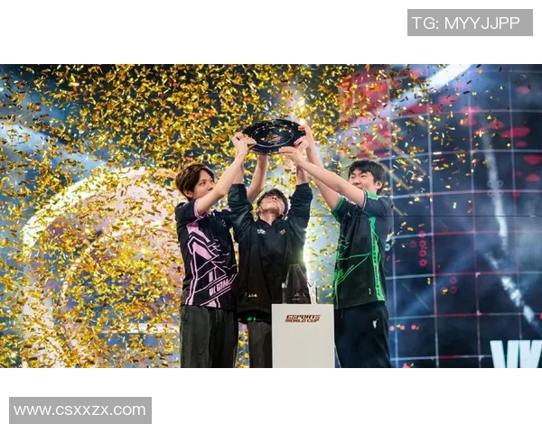 赛后复盘分析：JDG与EDG实力对比及未来发展趋势探讨